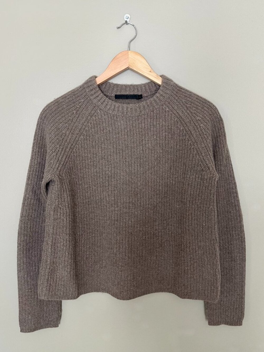 Jenni Kayne 100% Cashmere Ribbed Crewneck Sweater Taupe Size S